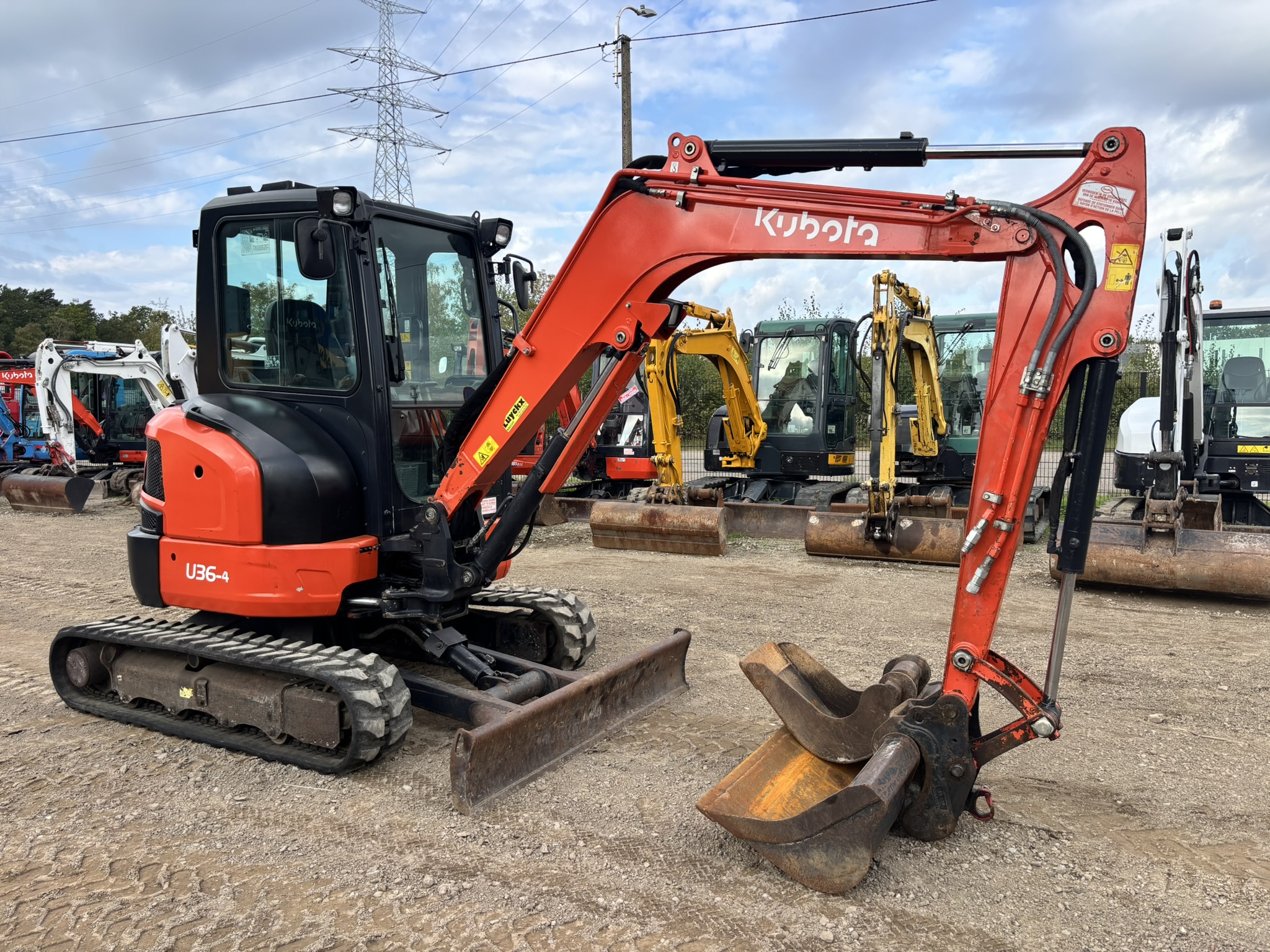Kubota U36-4