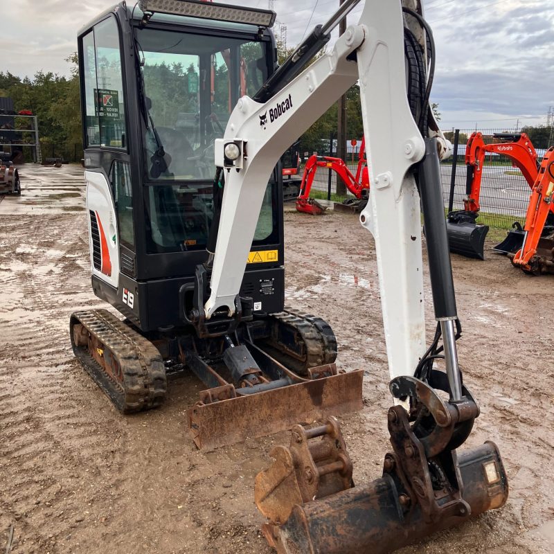 Bobcat E19